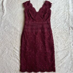 Tadashi Shoji | Womens V-neck Burgundy Maroon Auburn Nordstrom Lace Dress Size 6